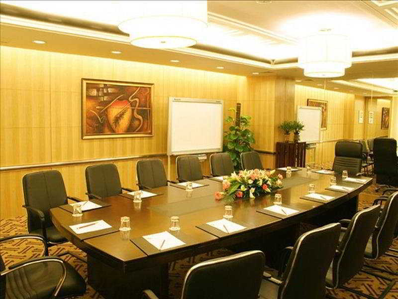 Ramada Plaza Guangzhou Hotel Facilități foto