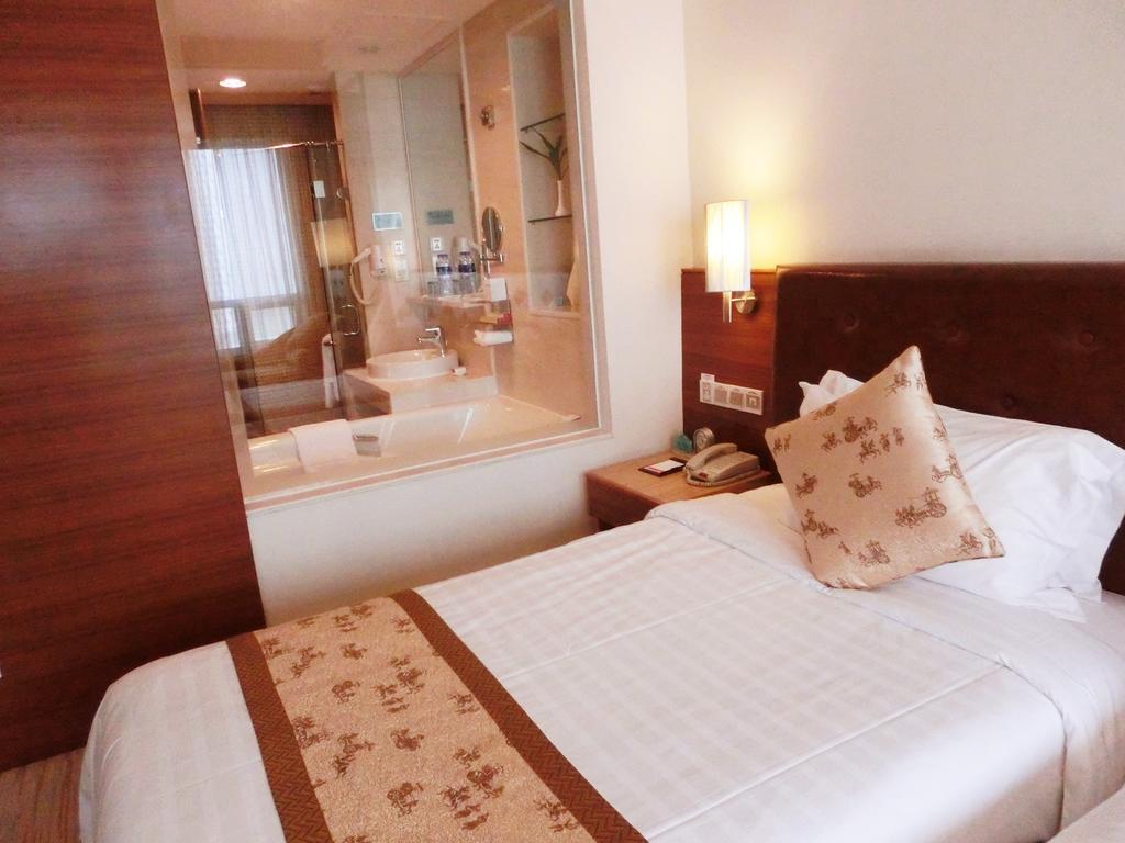 Ramada Plaza Guangzhou Hotel Cameră foto